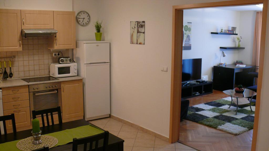 Bphome Apartments Будапеща Стая снимка